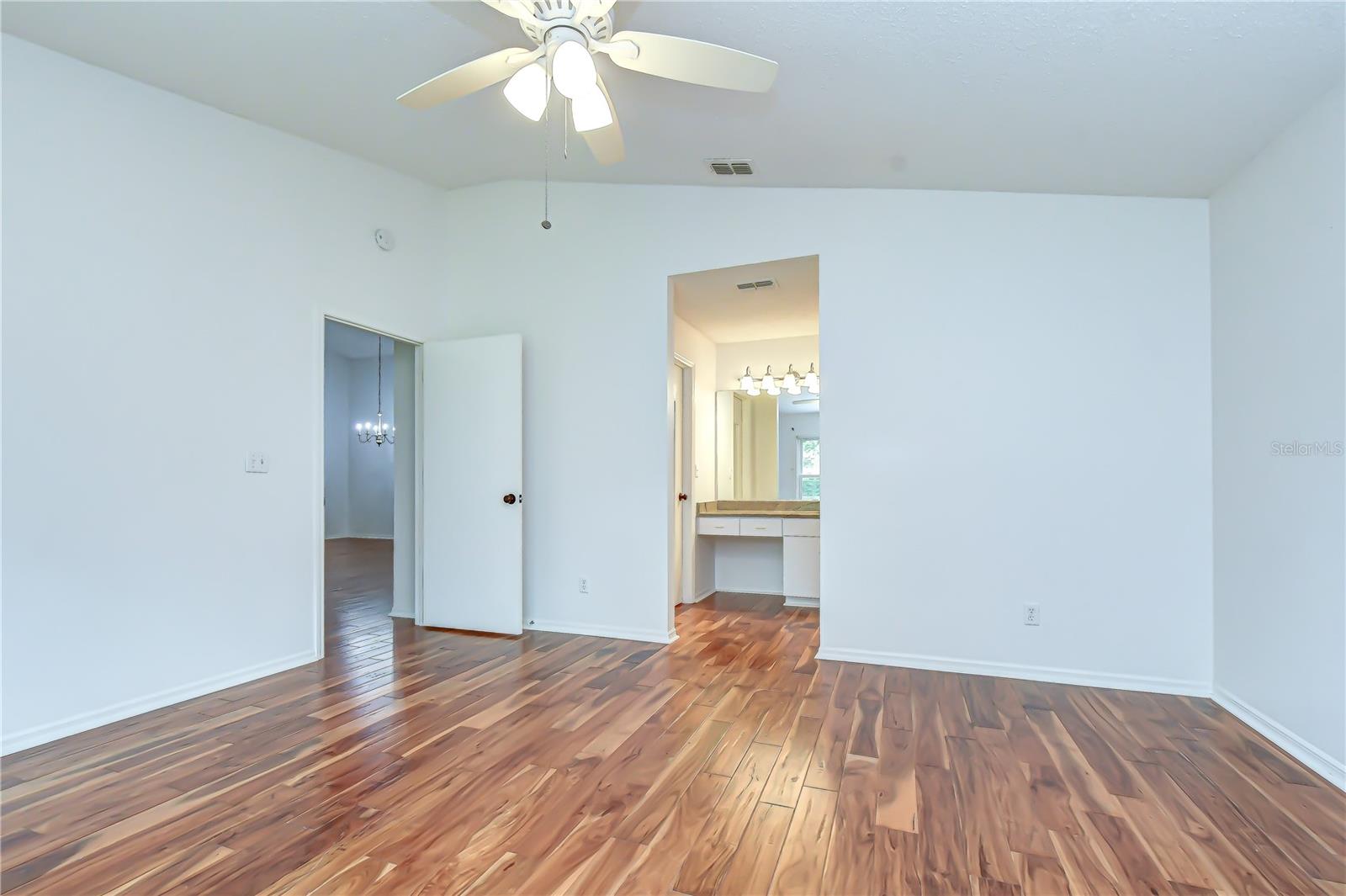 MANCHESTER IV CONDO - Residential
