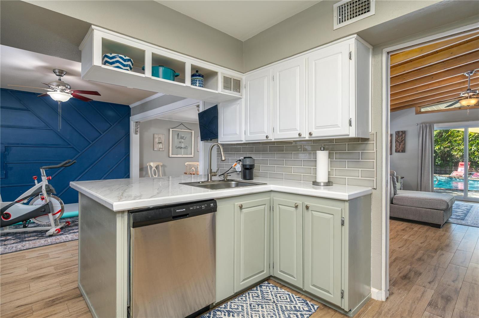 LESNICK PARK - Residential