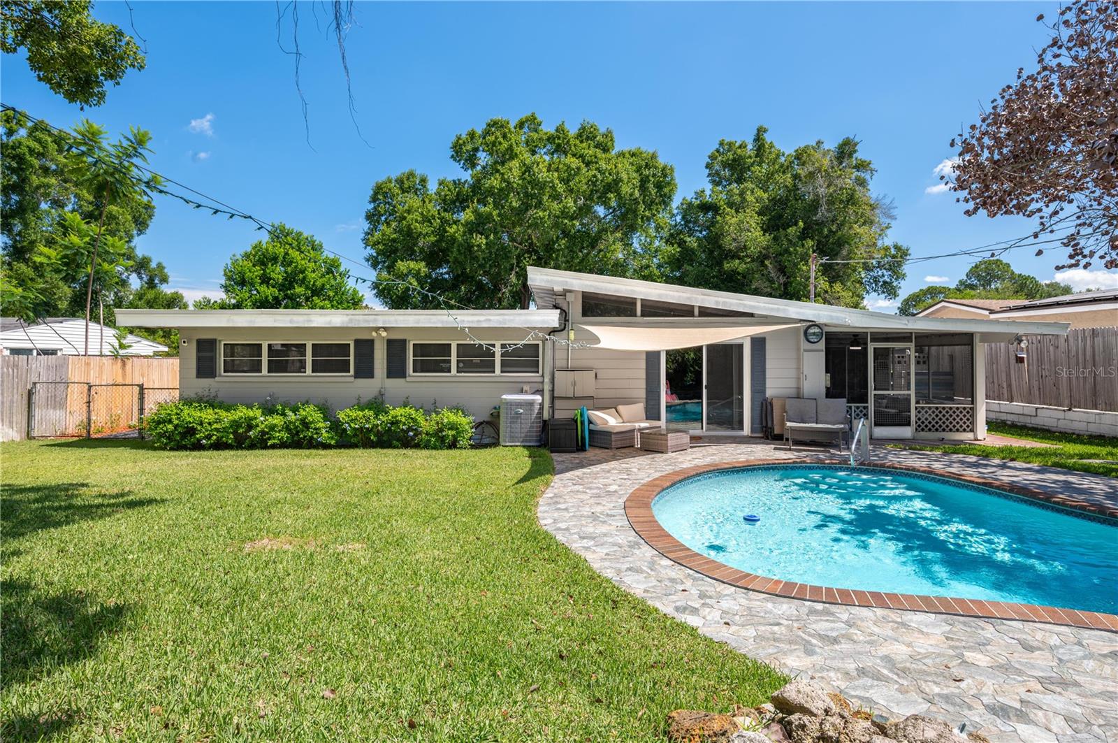 LESNICK PARK - Residential