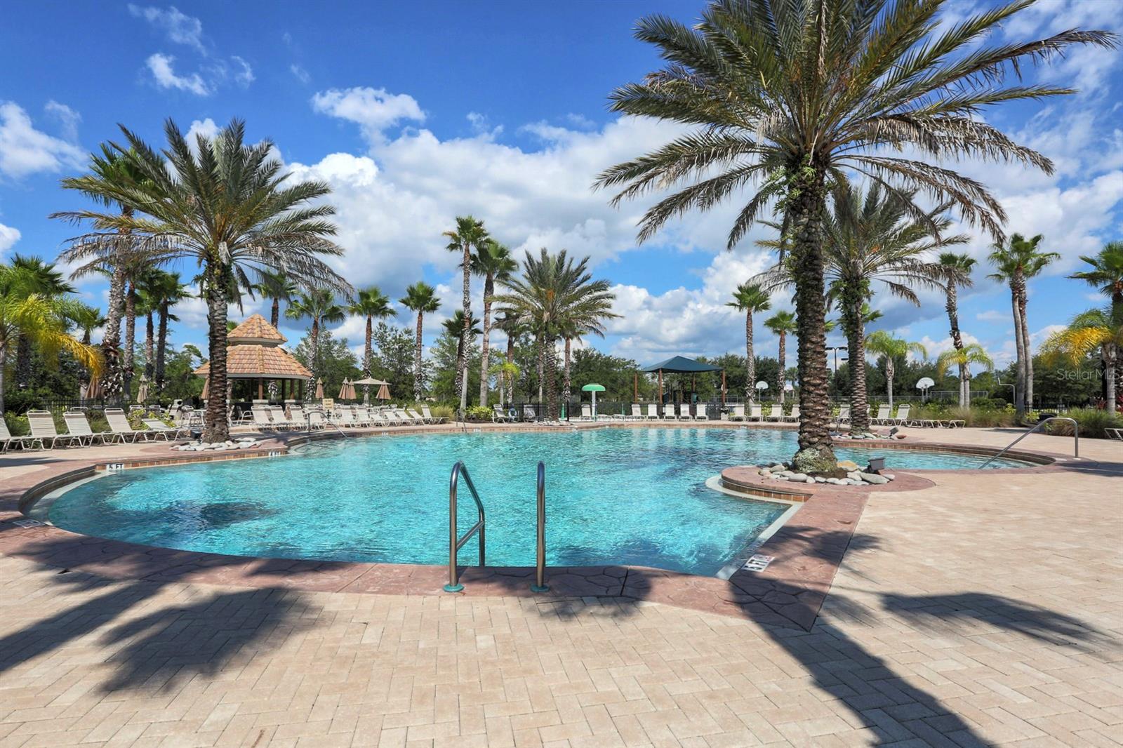 STONEYBROOK AT VENICE - Residential