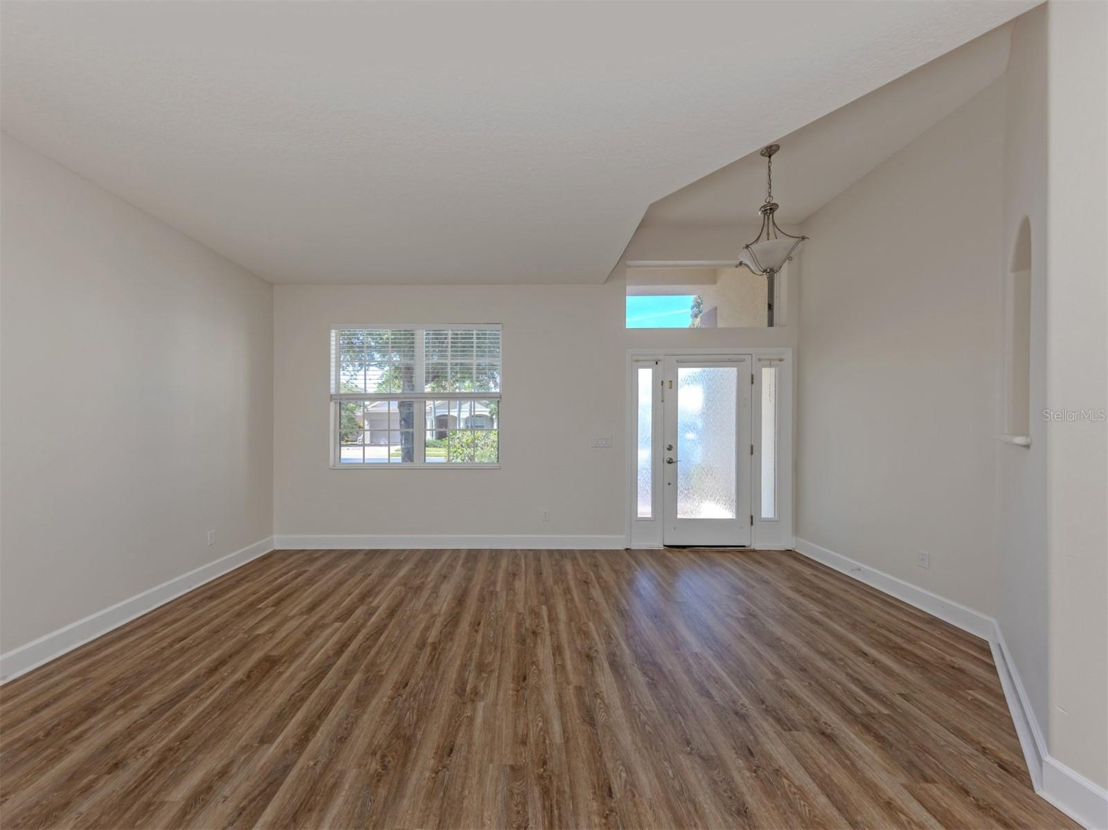 STONEYBROOK AT VENICE - Residential