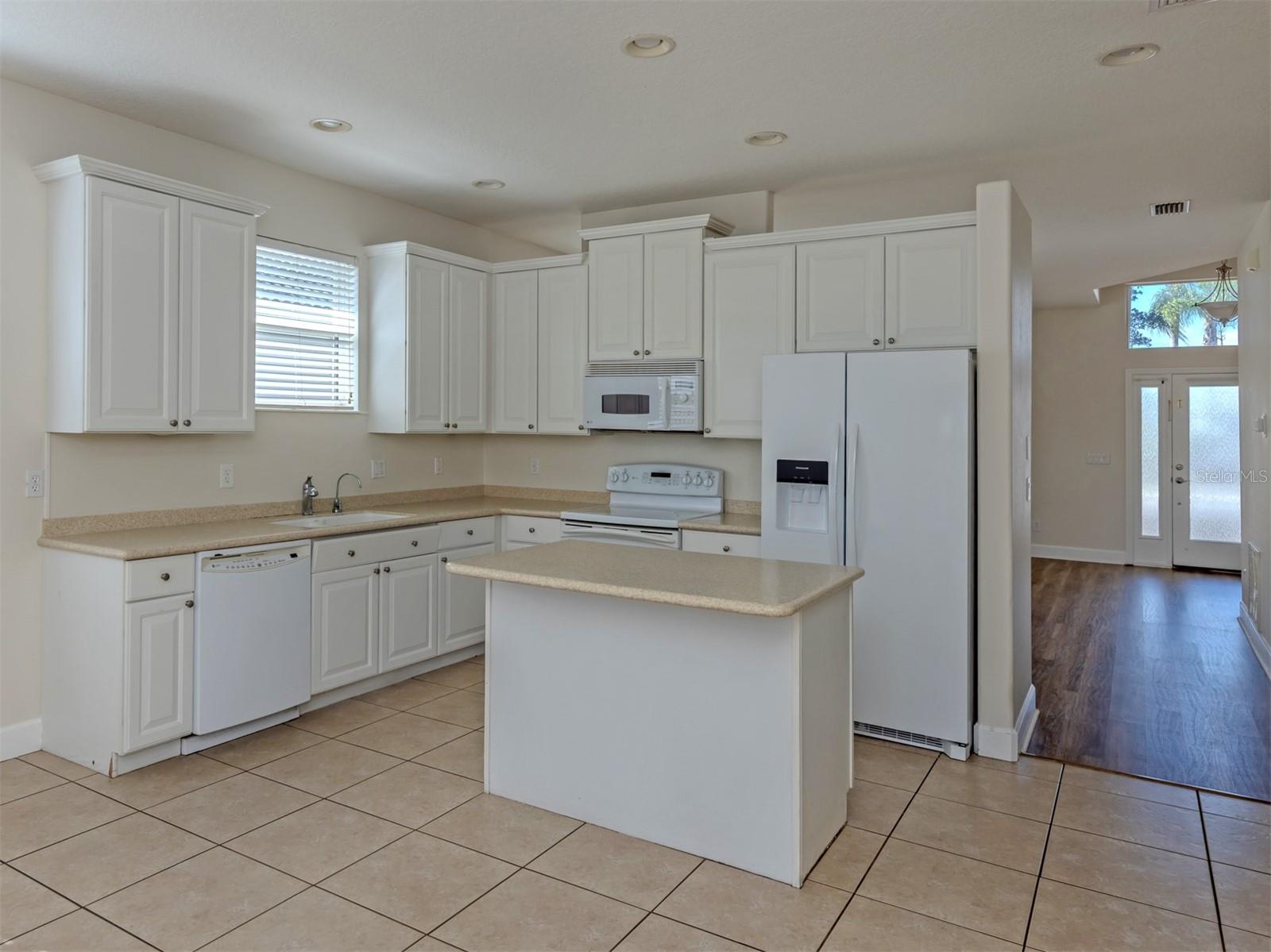 STONEYBROOK AT VENICE - Residential