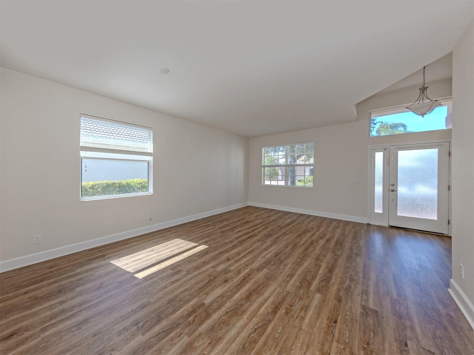 STONEYBROOK AT VENICE - Residential