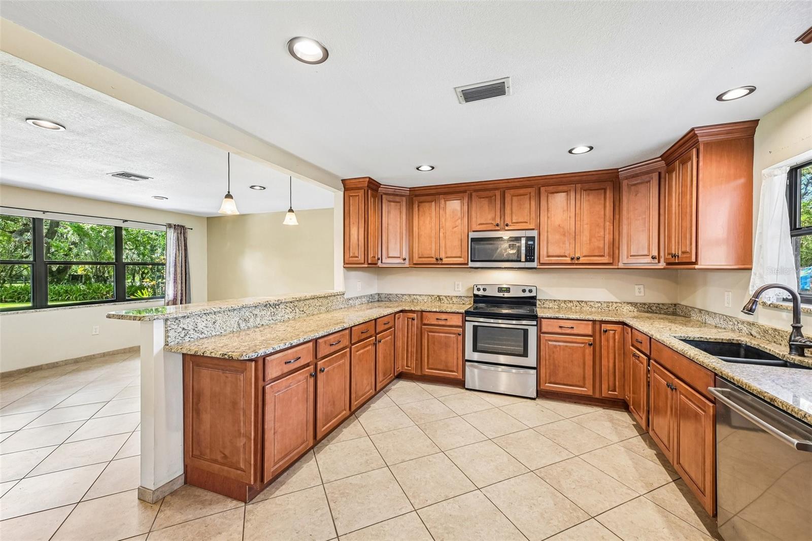 SWAAN ACRES - Residential