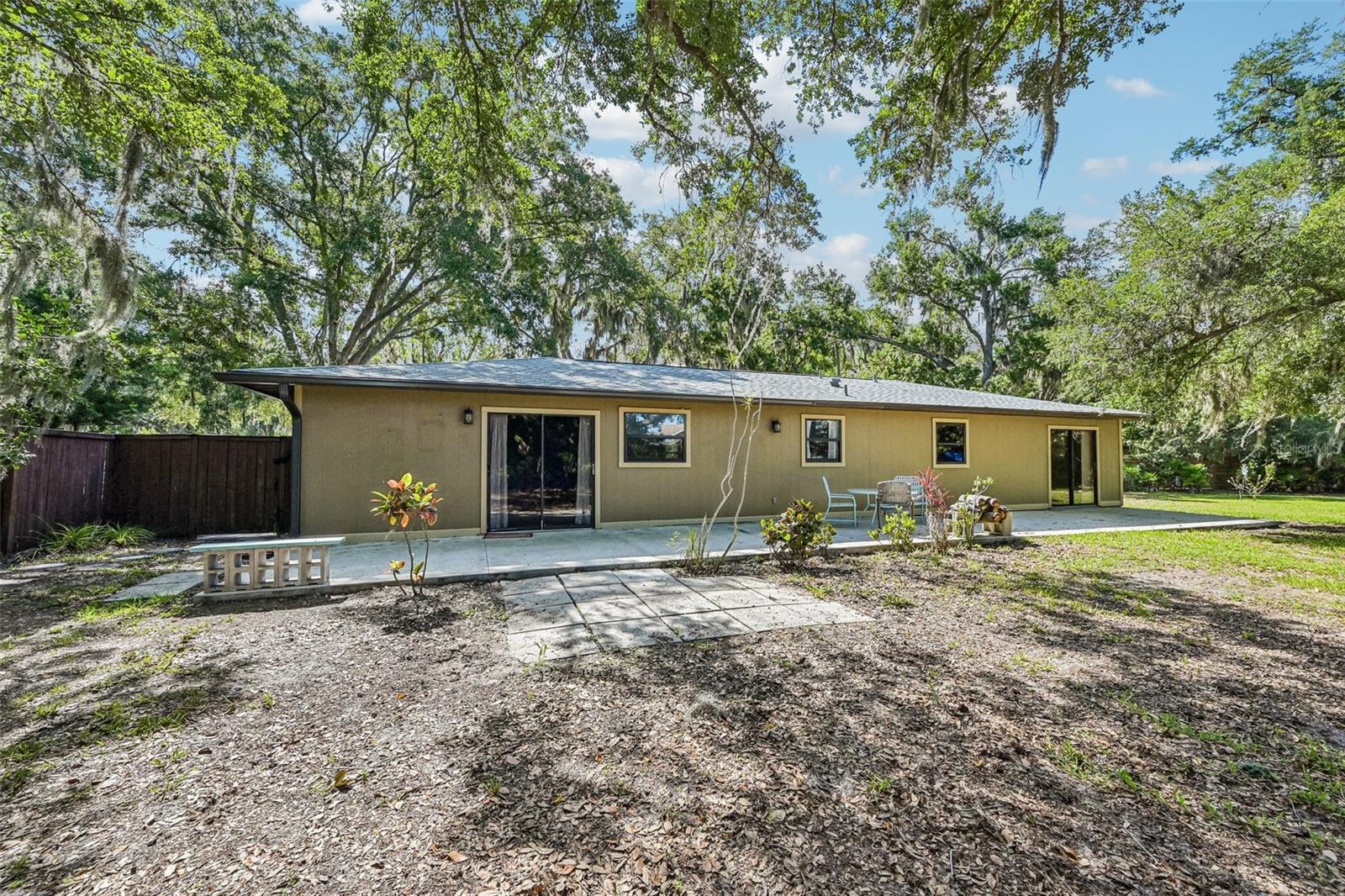 SWAAN ACRES - Residential