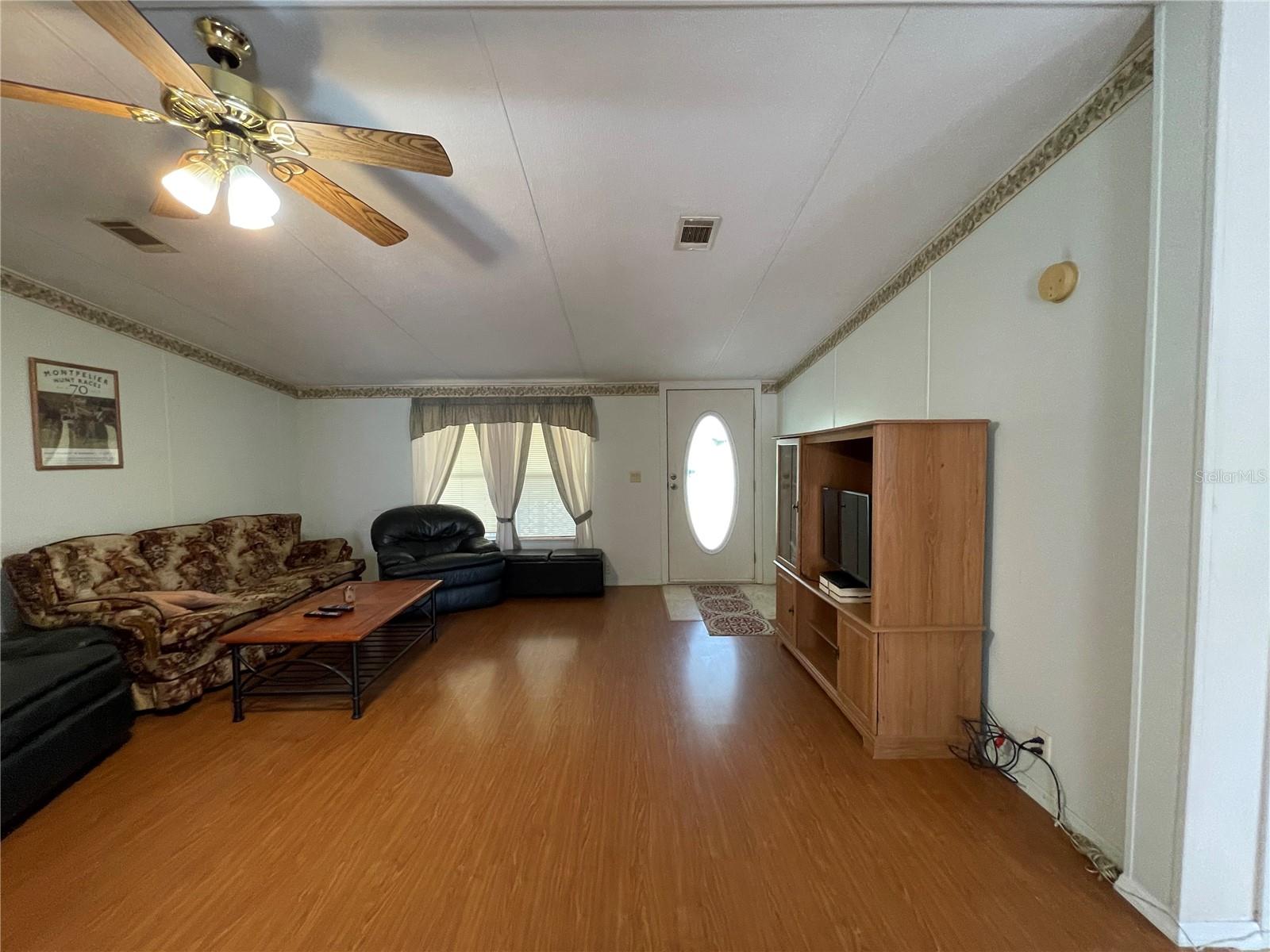 STEEPLECHASE FARMS - Residential