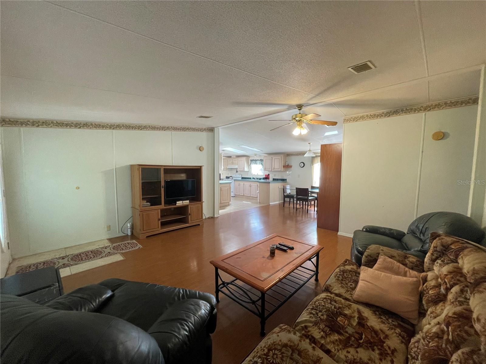 STEEPLECHASE FARMS - Residential