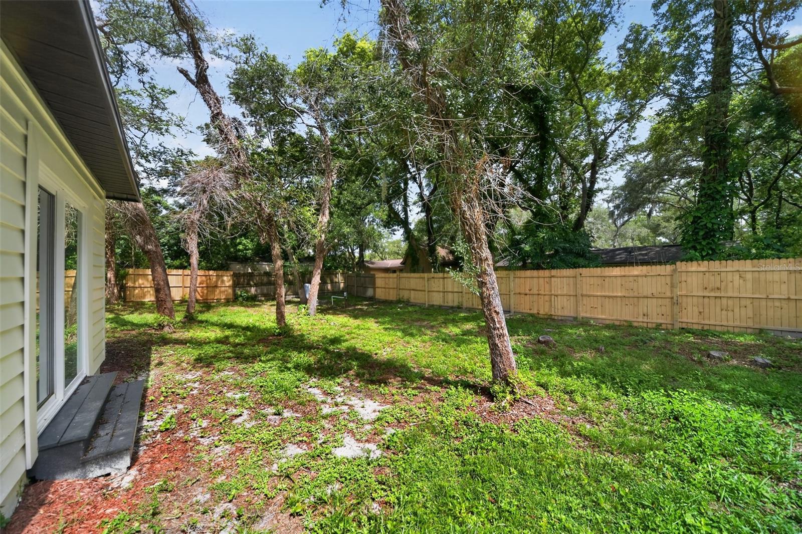 LONGWOOD PARK - Residential