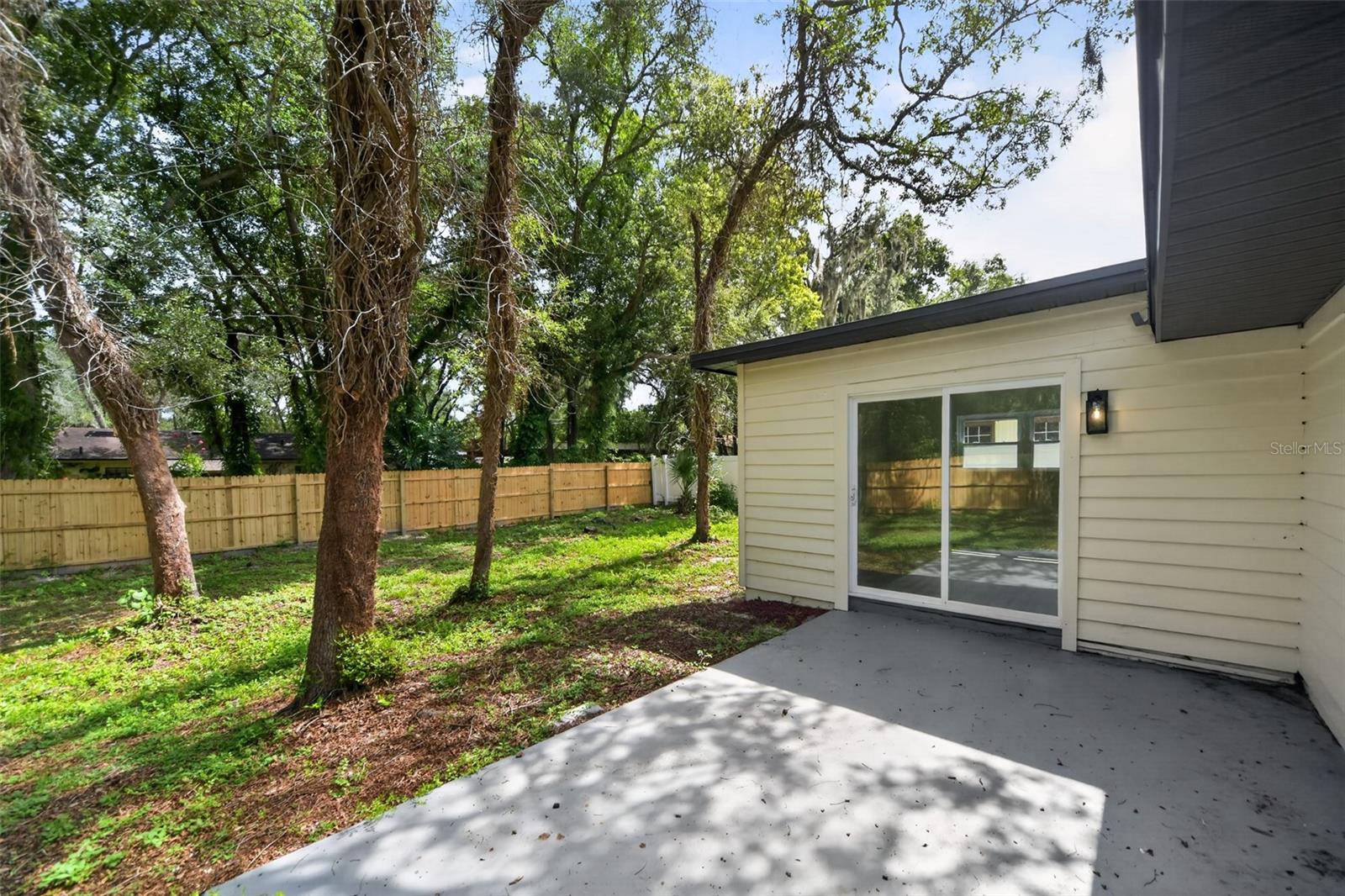 LONGWOOD PARK - Residential