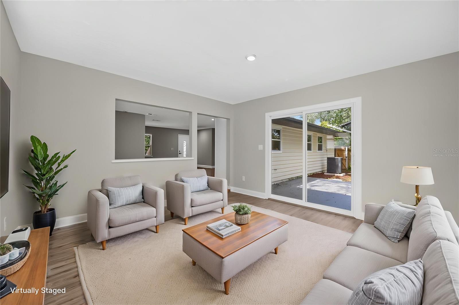 LONGWOOD PARK - Residential
