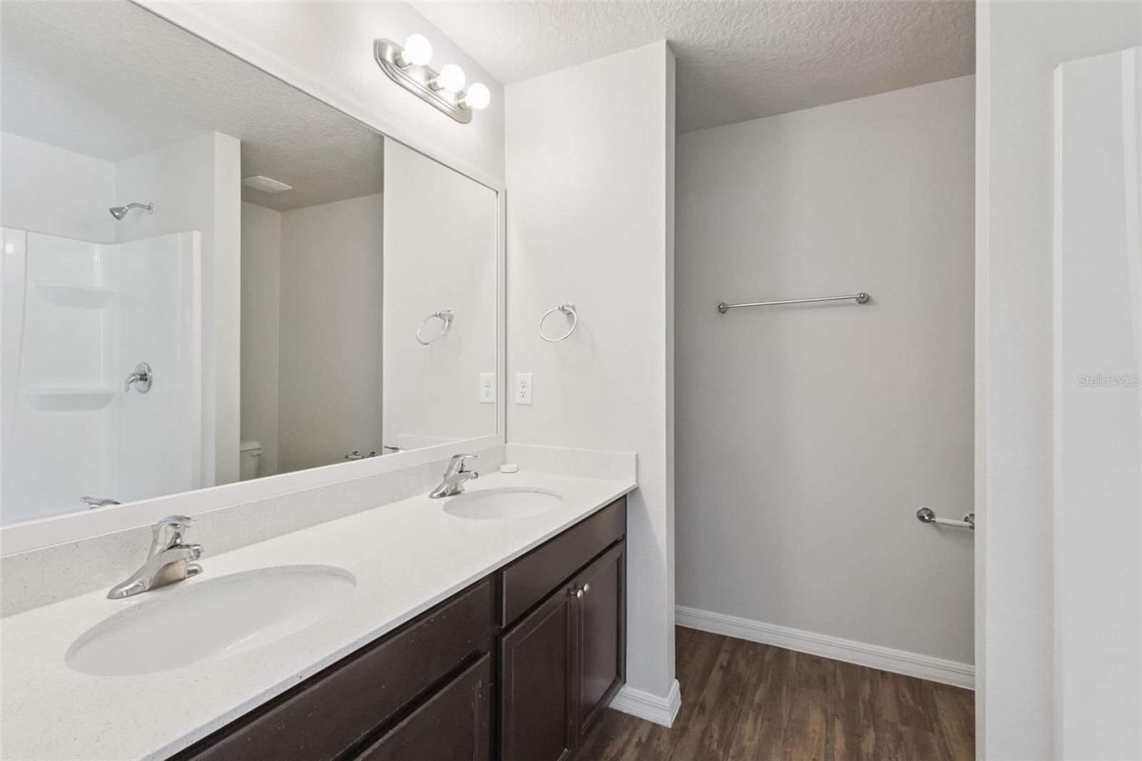 MASCOTTE LAKE JACKSON RIDGE PH 02 - Residential