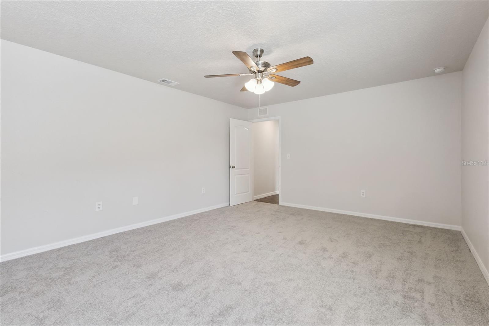 MASCOTTE LAKE JACKSON RIDGE PH 02 - Residential