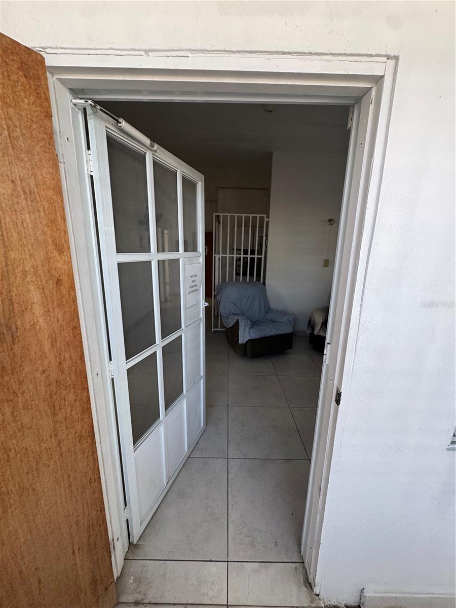 URBANIZACIÓN VILLA PRADES - Commercial Sale