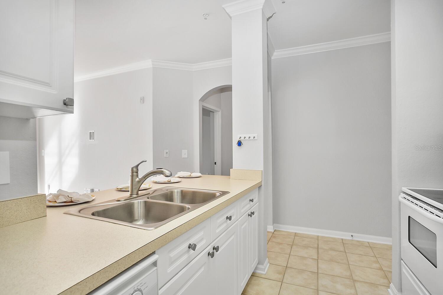 RESIDENCE AT RENAISSANCE - Residential