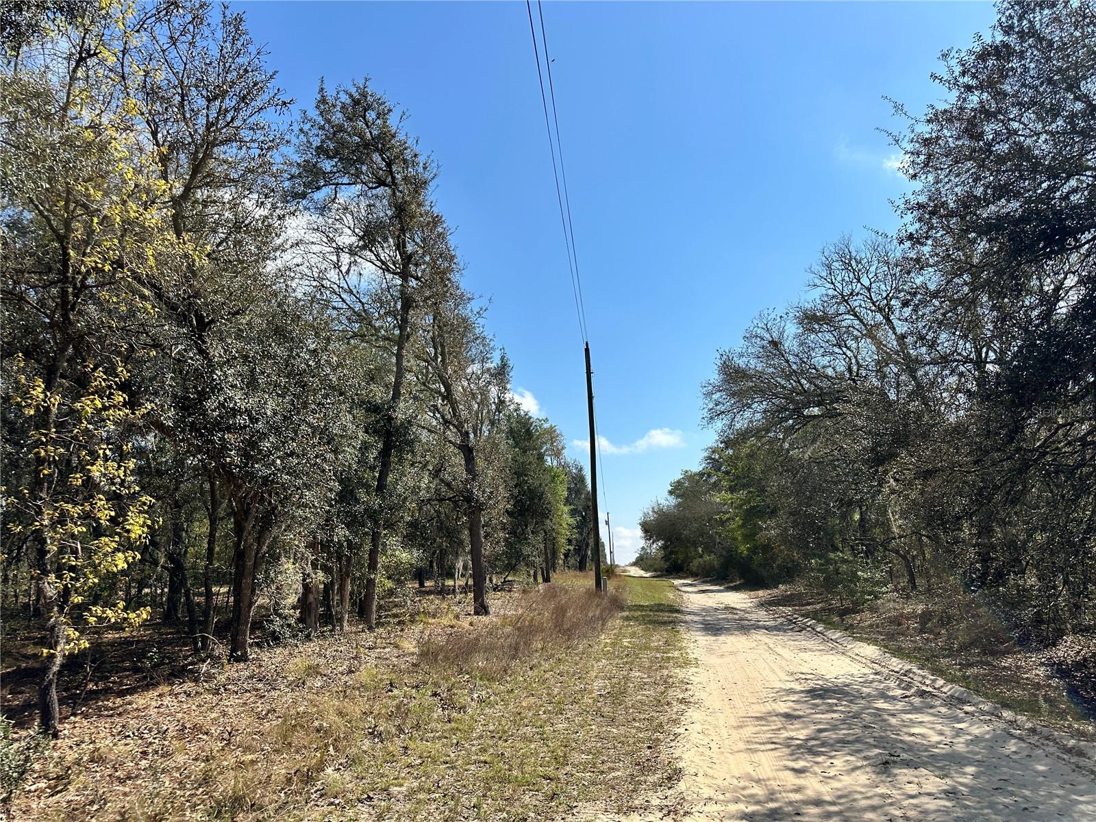 OAK RIDGE ESTATES - Land