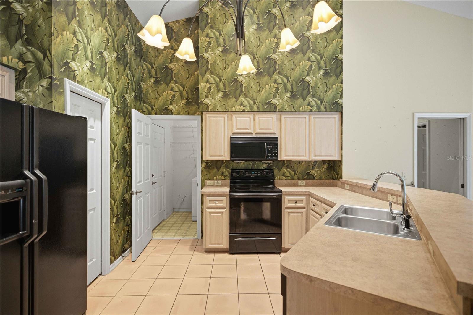 FAIRWAY ESTATE - Residential