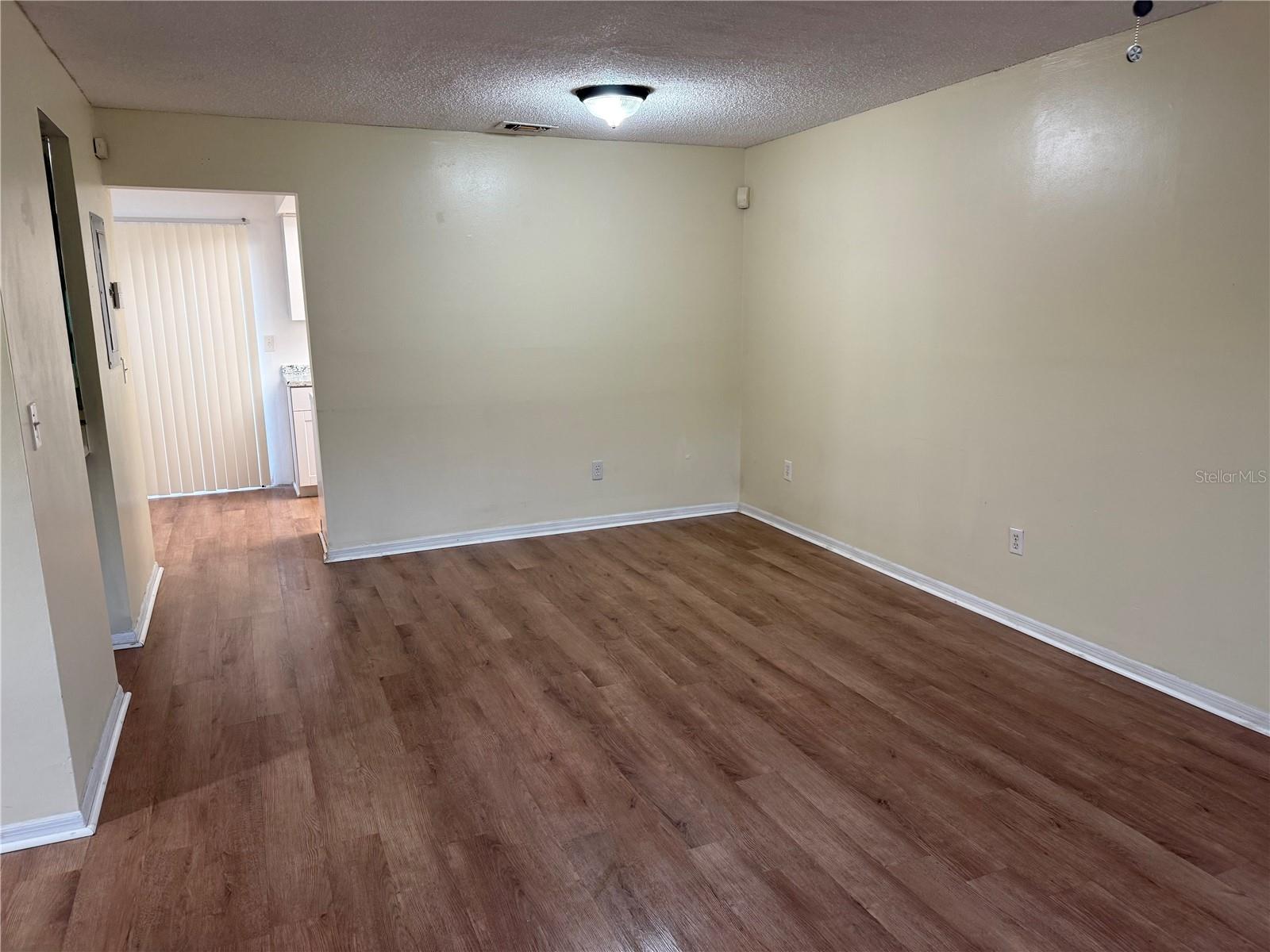 HIDDEN OAKS CONDO PH 09 - Residential