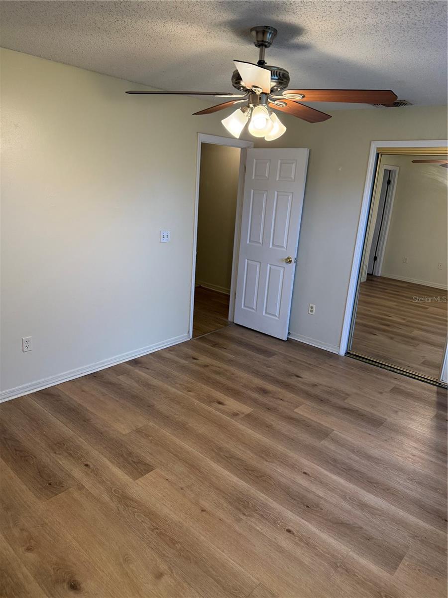 HIDDEN OAKS CONDO PH 09 - Residential