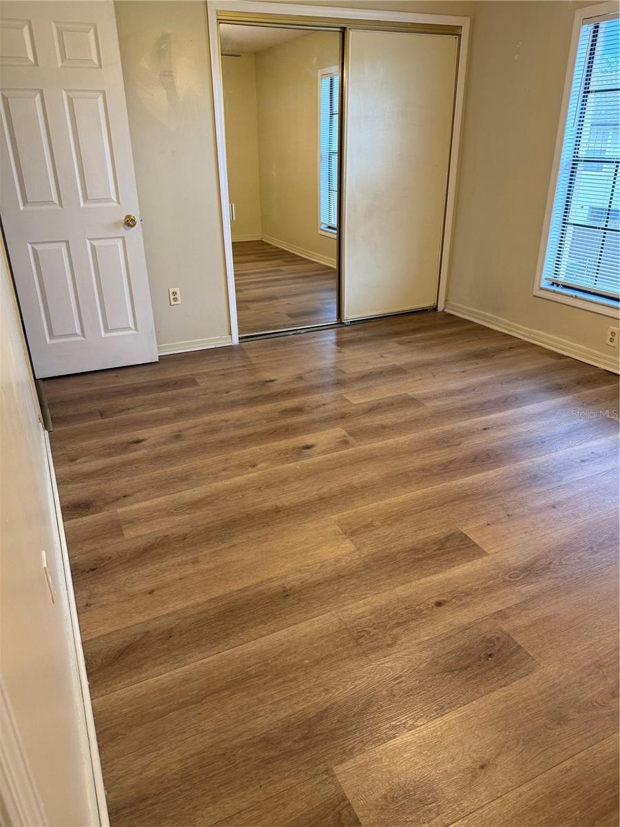 HIDDEN OAKS CONDO PH 09 - Residential
