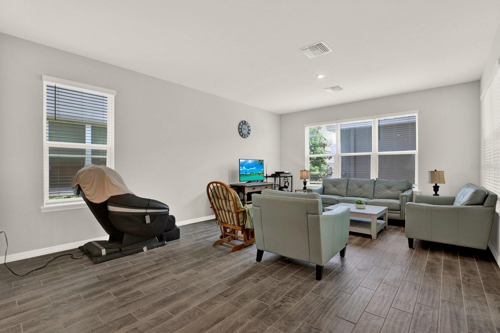 STARKEY RANCH PH 2 PCLS 8 & 9 - Residential
