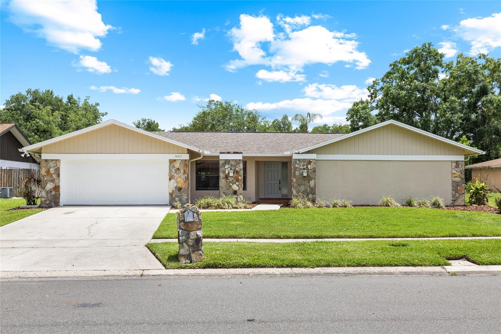 VILLAGE IX OF CARROLLWOOD VILL - Residential