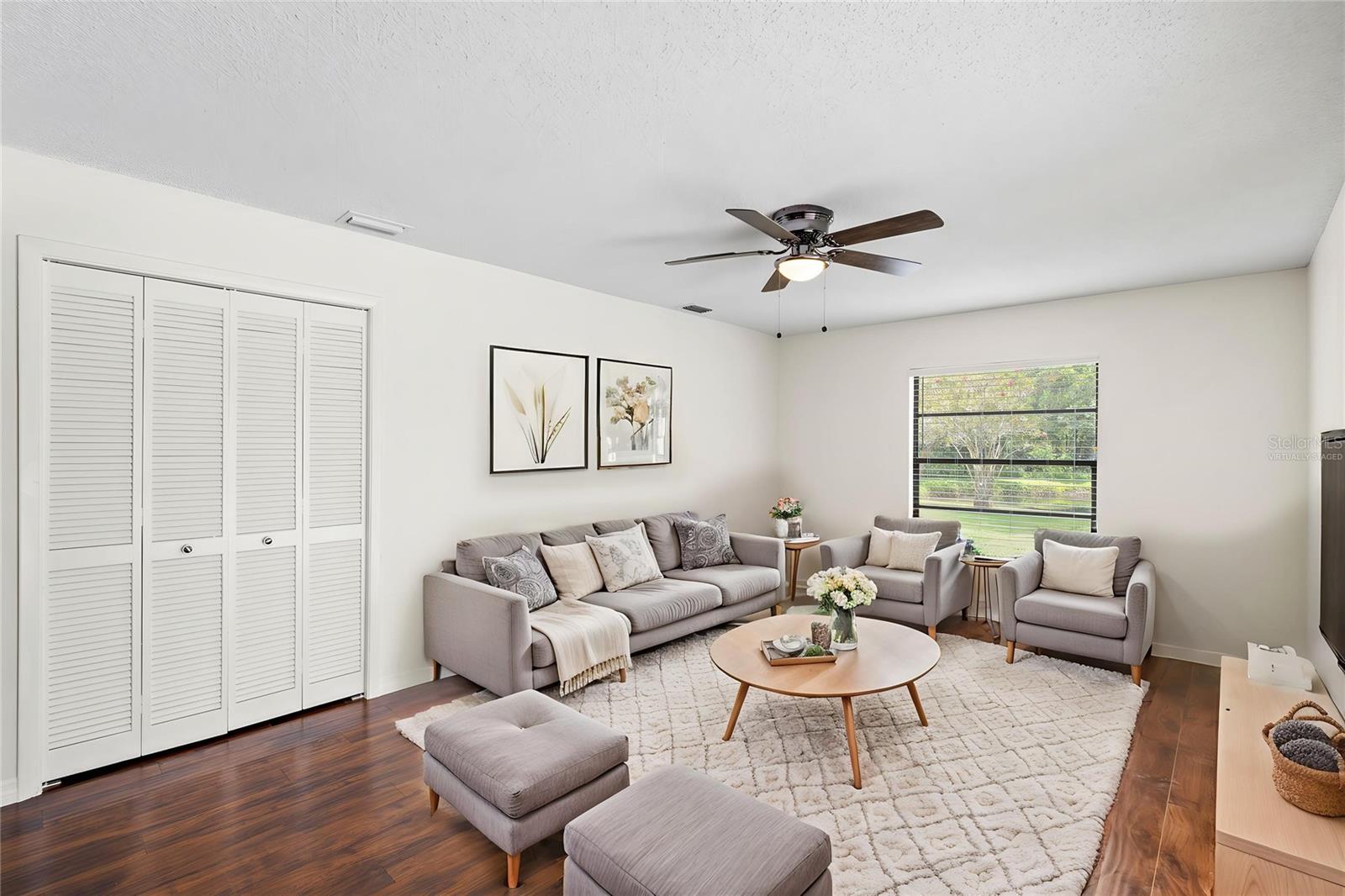 VILLAGE IX OF CARROLLWOOD VILL - Residential