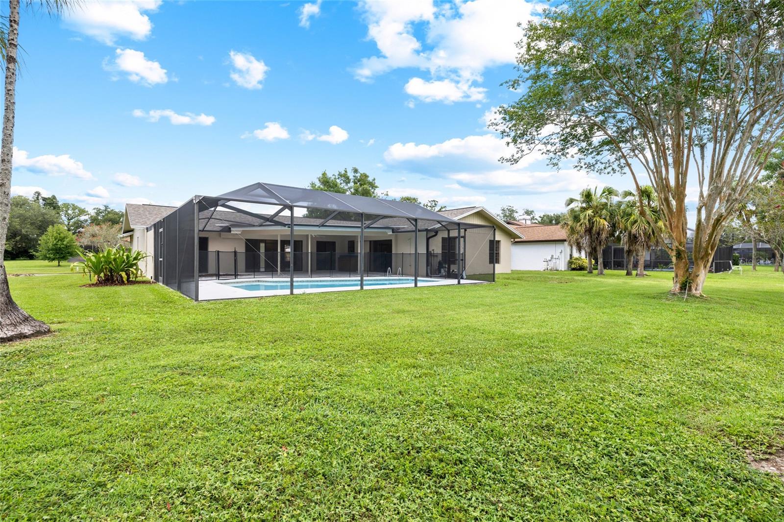 VILLAGE IX OF CARROLLWOOD VILL - Residential
