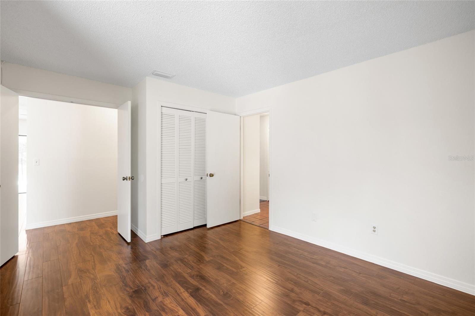 VILLAGE IX OF CARROLLWOOD VILL - Residential