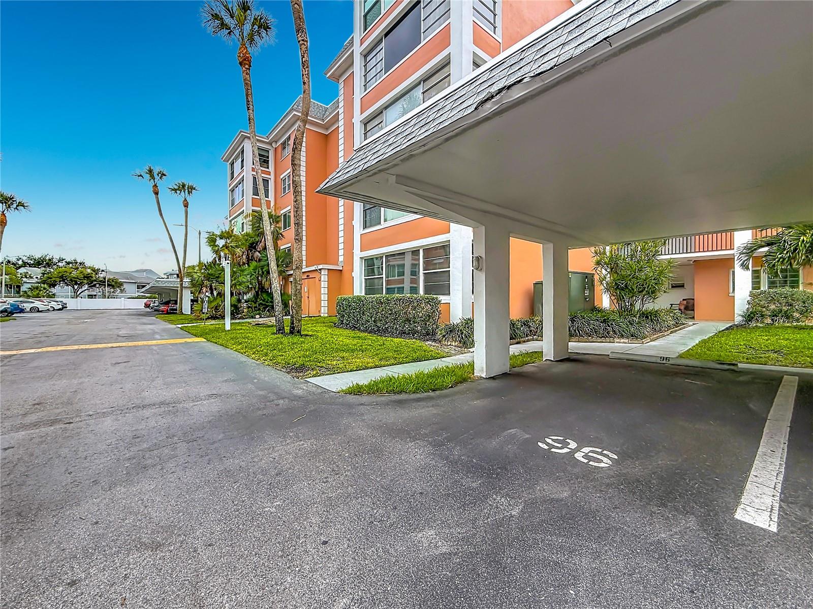CROSSWINDS COLONY ONE CONDO - Residential