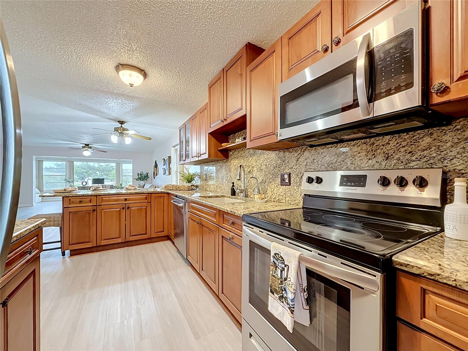 CROSSWINDS COLONY ONE CONDO - Residential