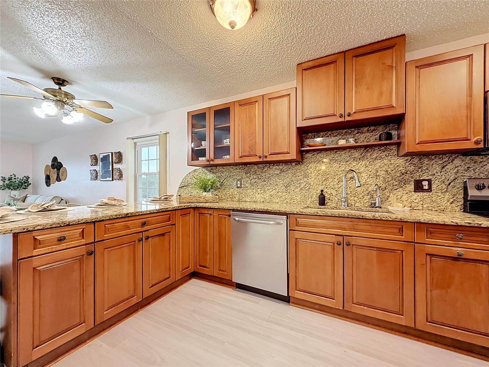 CROSSWINDS COLONY ONE CONDO - Residential