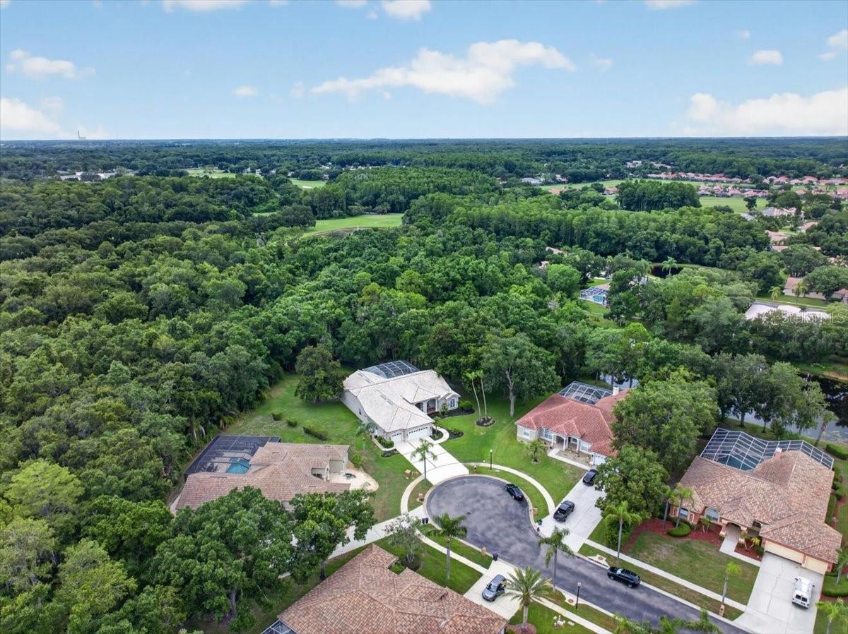 CRESCENT OAKS COUNTR - Residential