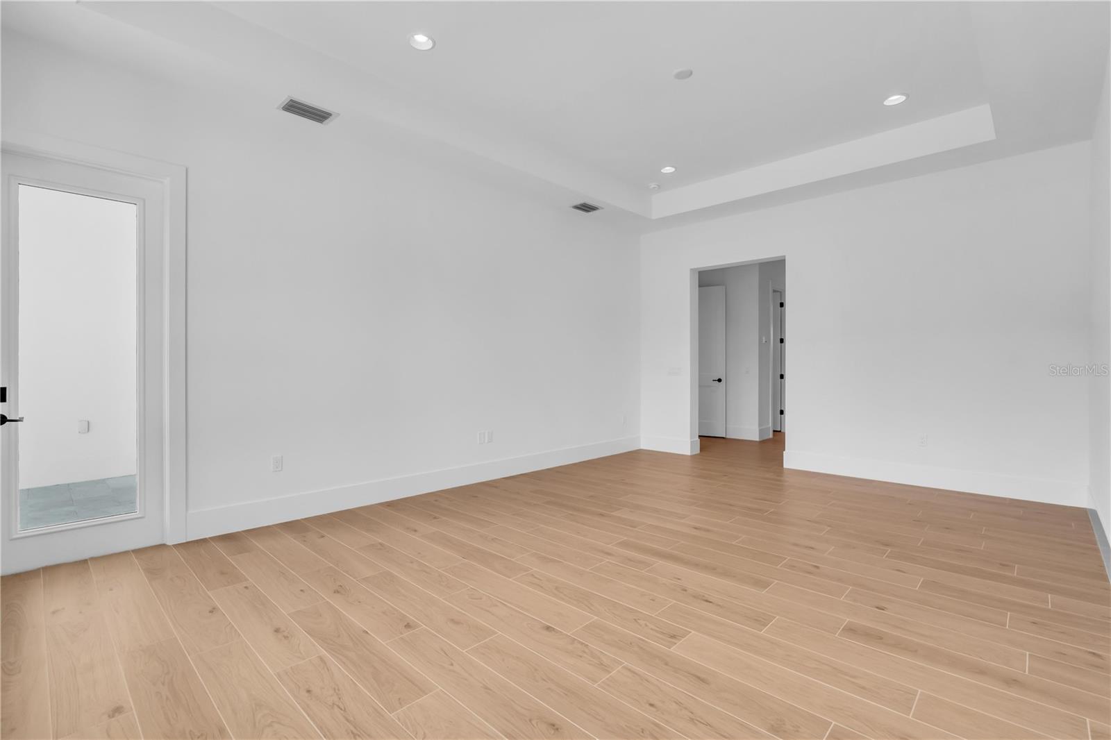 NORTH ISLES - Residential