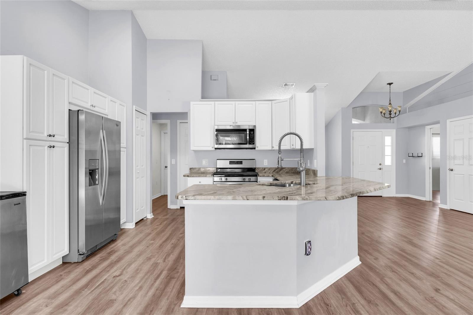 LANSING RIDGE SUB - Residential