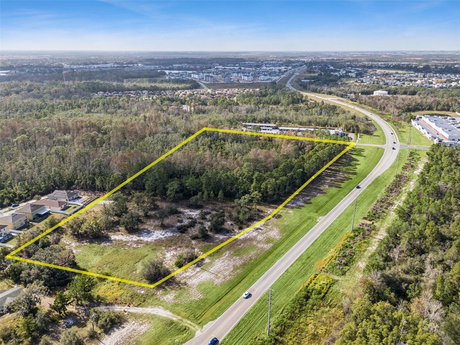 STORAGE UNITS AT REUNION - Land