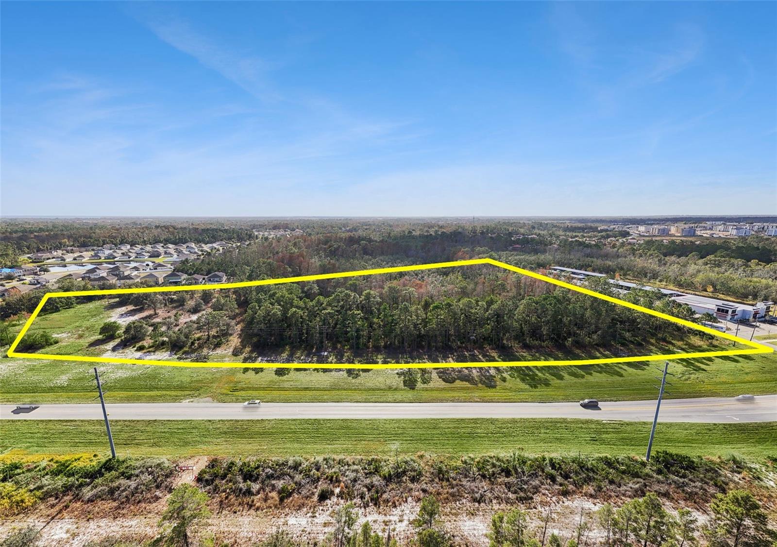 STORAGE UNITS AT REUNION - Land