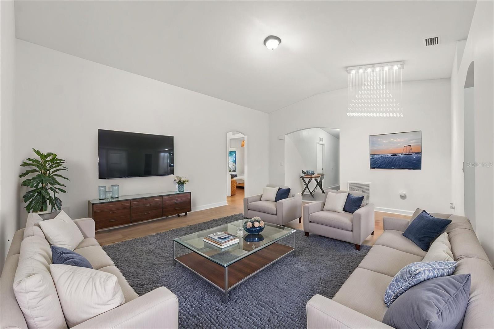 ADAMSON CREEK - Residential