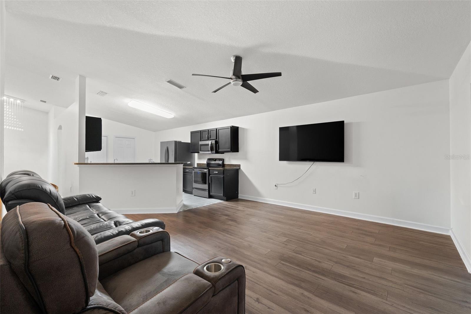 ADAMSON CREEK - Residential