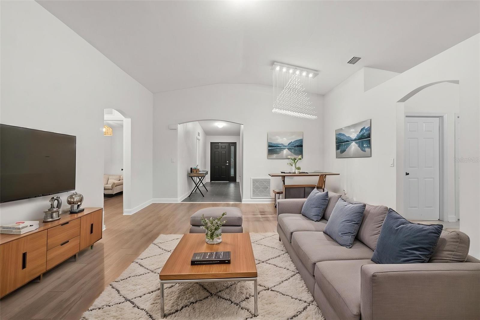 ADAMSON CREEK - Residential