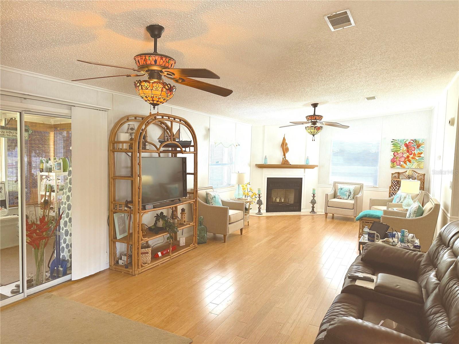 GATEWAY WEST CONDO - Residential
