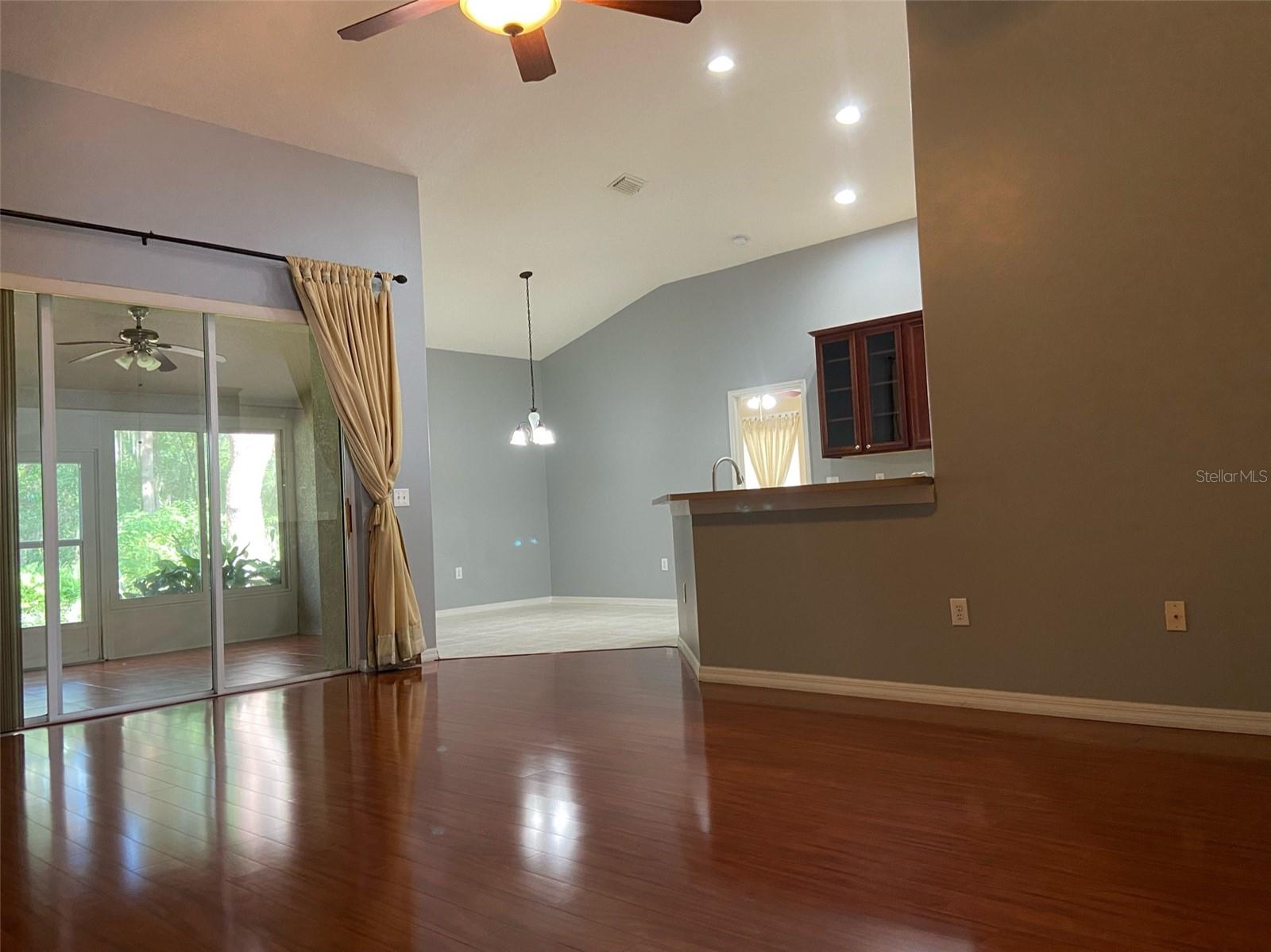 CROSS CREEK PRCL M PH 3A - Residential Lease