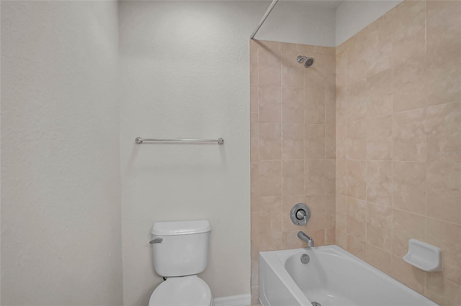 STONEYBROOK AT VENICE UNIT 5 - Residential