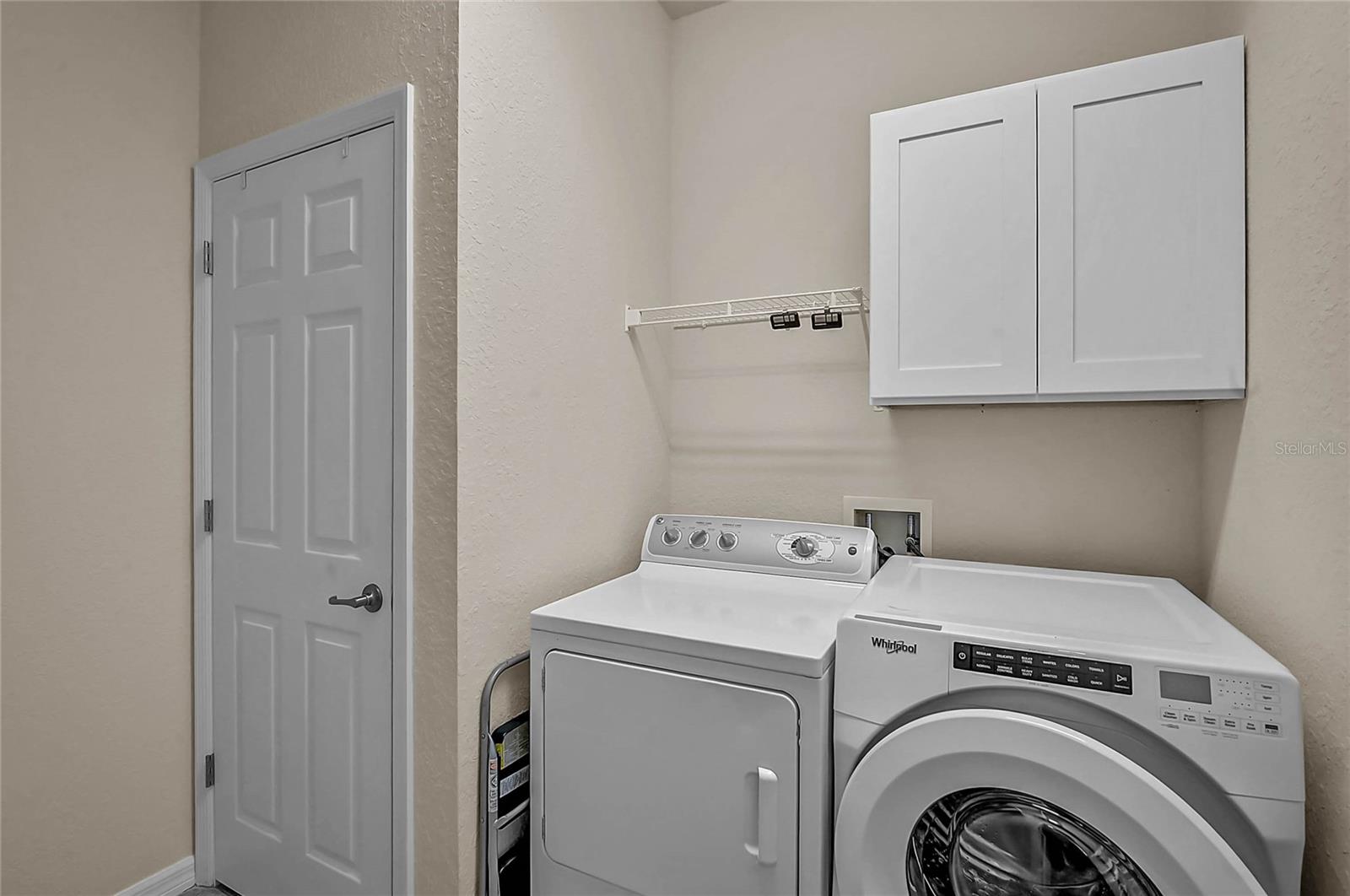 STONEYBROOK AT VENICE UNIT 5 - Residential