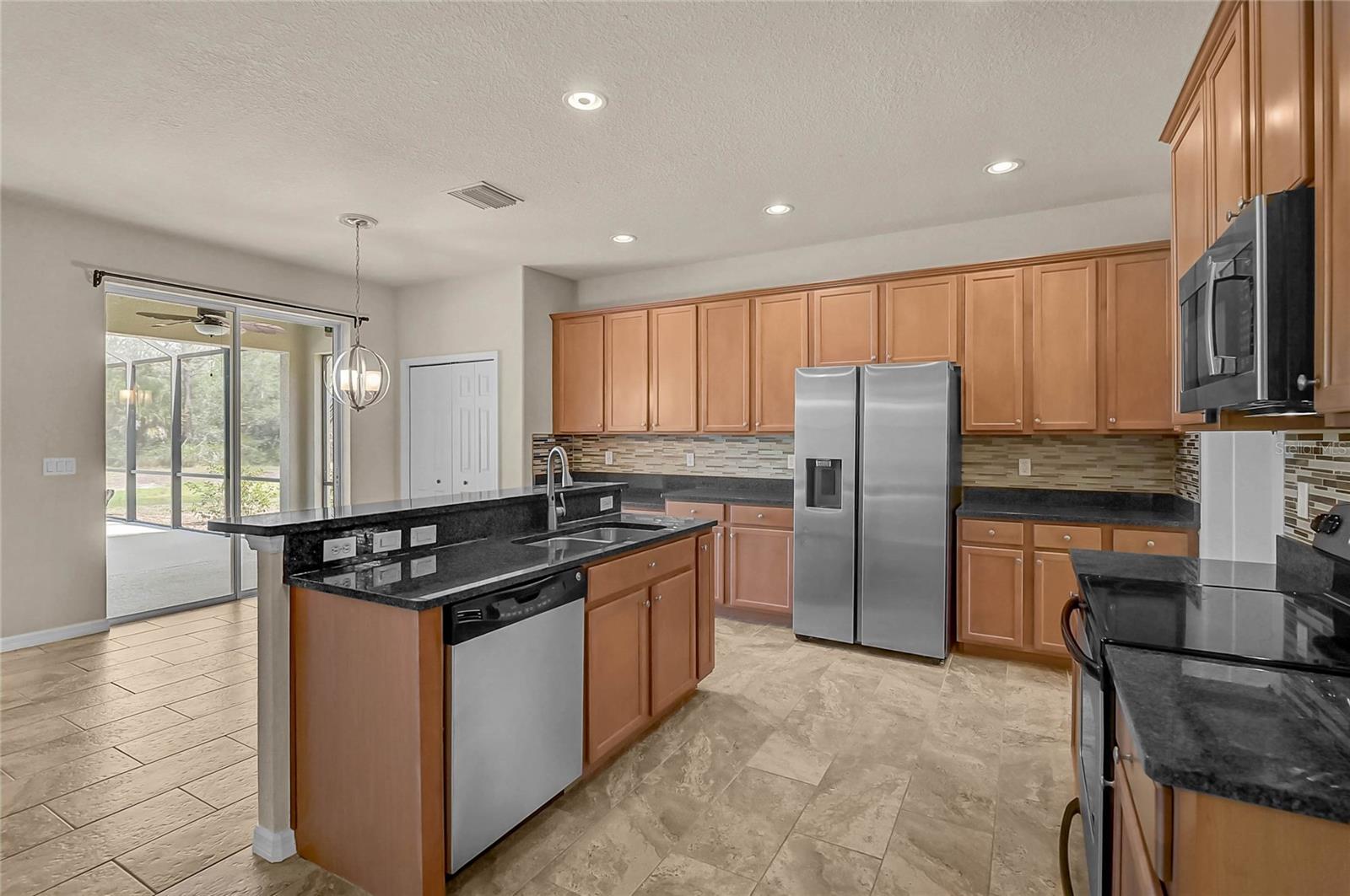 STONEYBROOK AT VENICE UNIT 5 - Residential