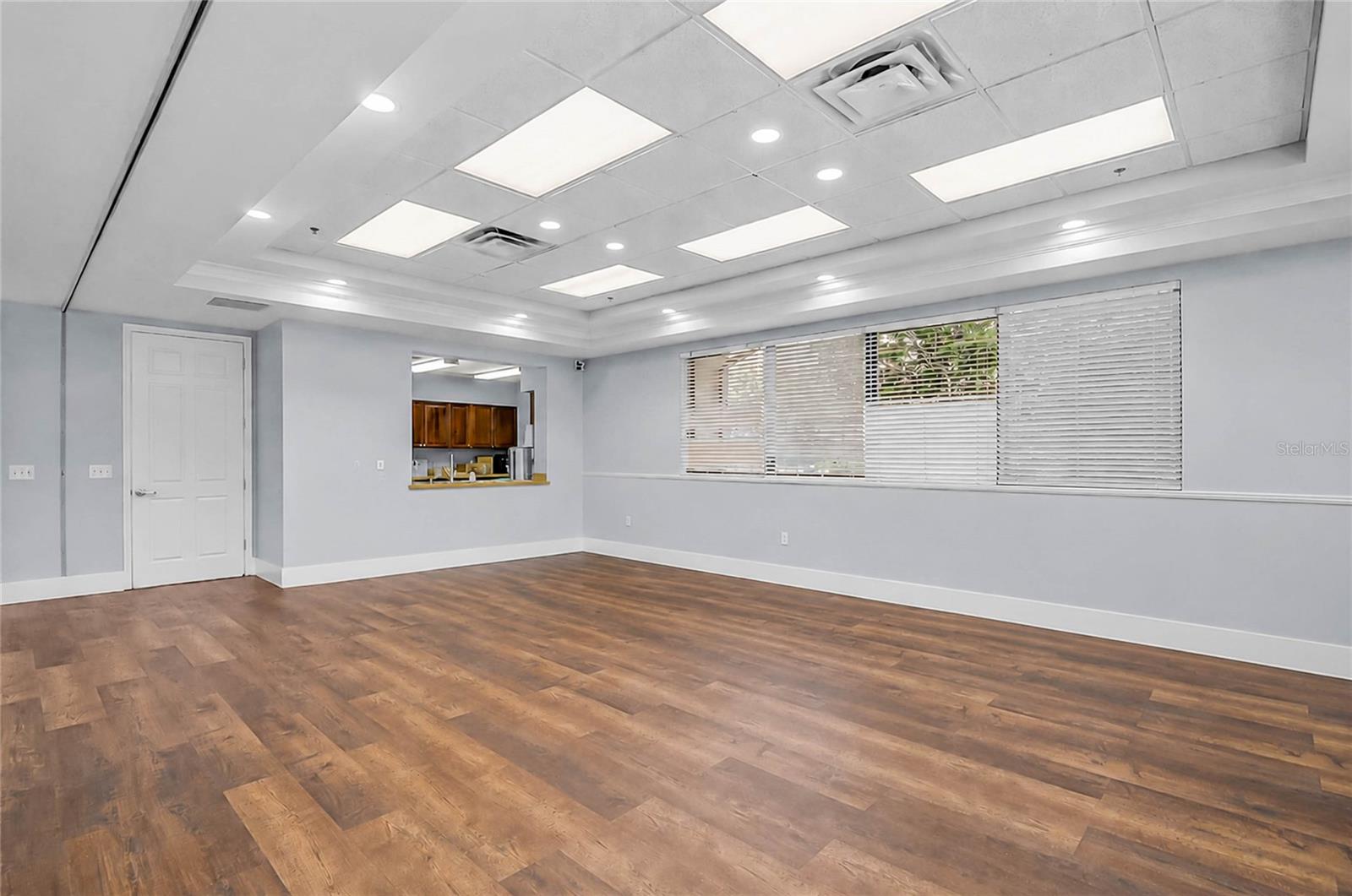 STONEYBROOK AT VENICE UNIT 5 - Residential
