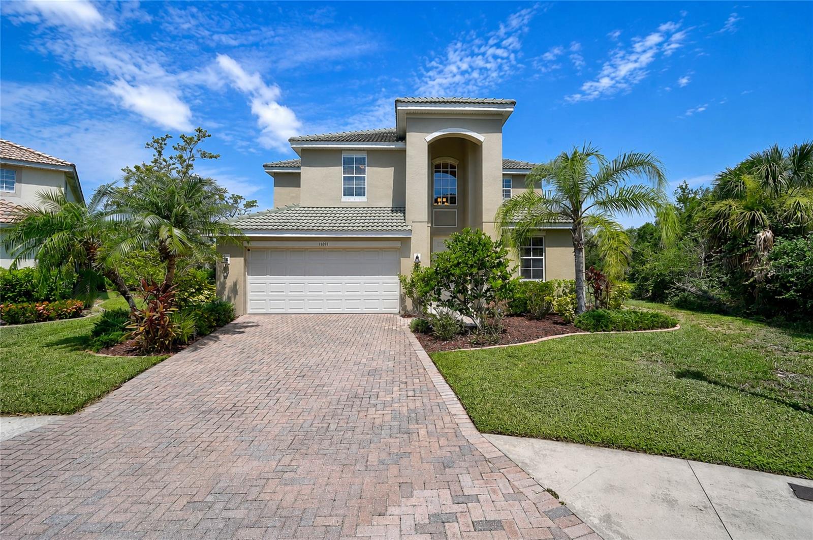 STONEYBROOK AT VENICE UNIT 5 - Residential