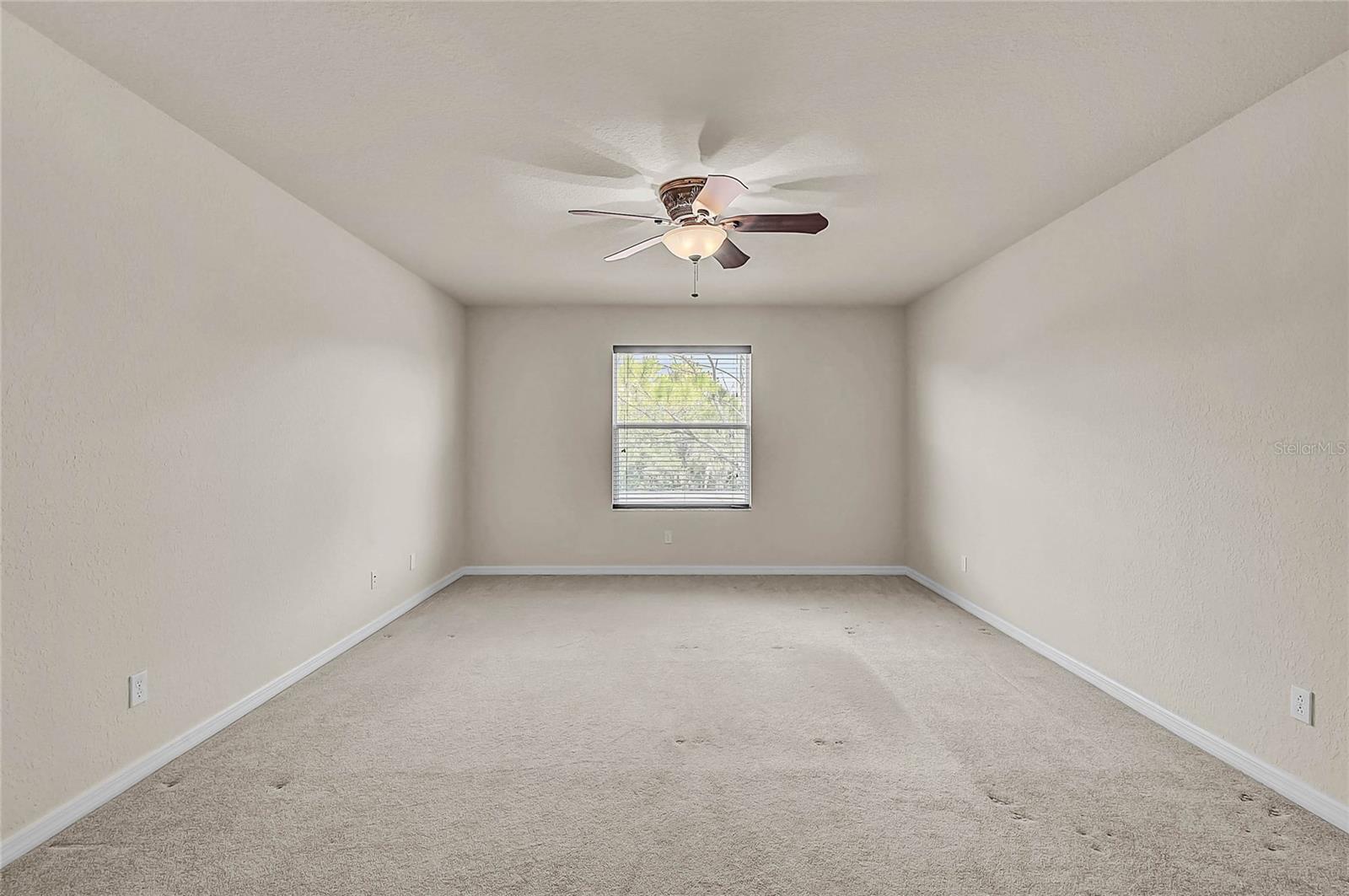 STONEYBROOK AT VENICE UNIT 5 - Residential
