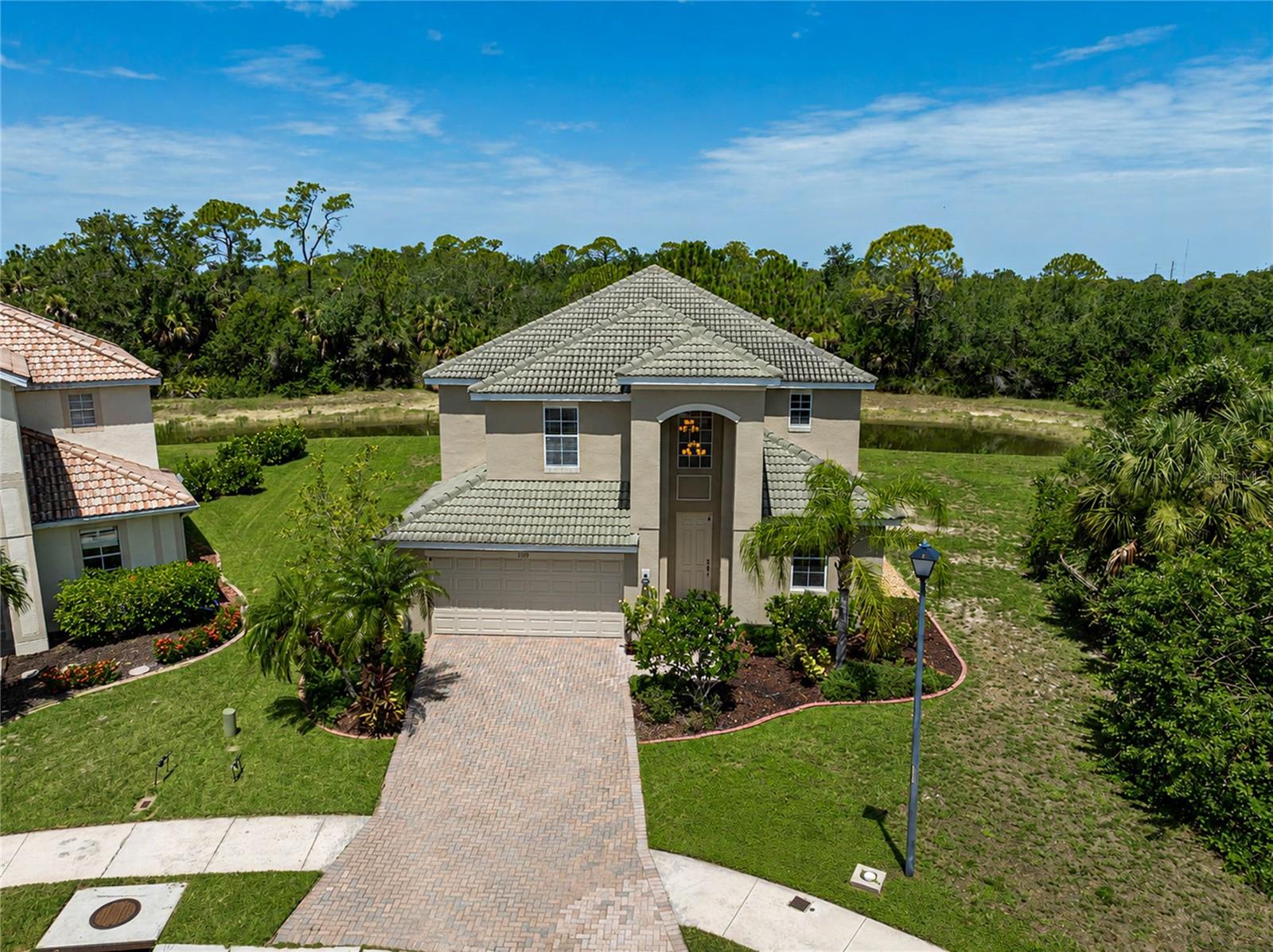 STONEYBROOK AT VENICE UNIT 5 - Residential