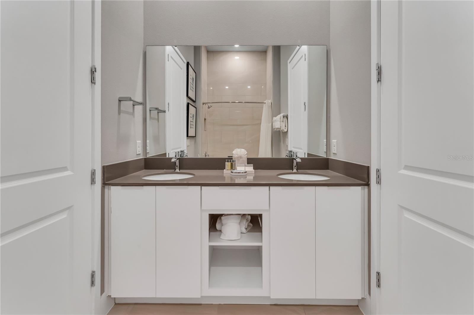 SPECTRUM AT REUNION CONDO PH 7A & 7B - Residential