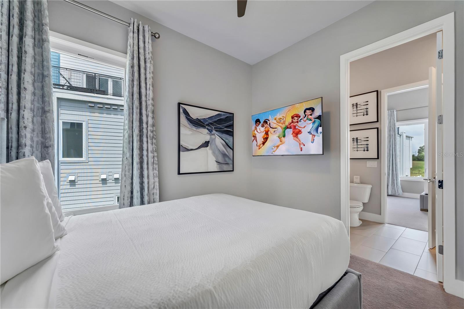 SPECTRUM AT REUNION CONDO PH 7A & 7B - Residential